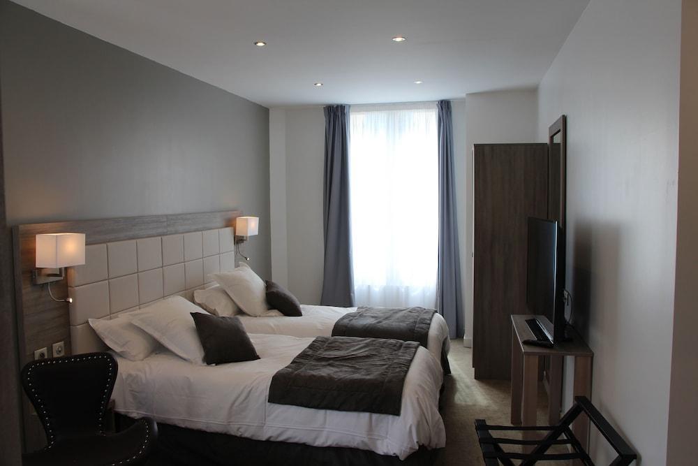 Hotel L'Esturgeon Poissy Zewnętrze zdjęcie