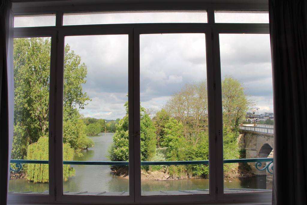 Hotel L'Esturgeon Poissy Pokój zdjęcie