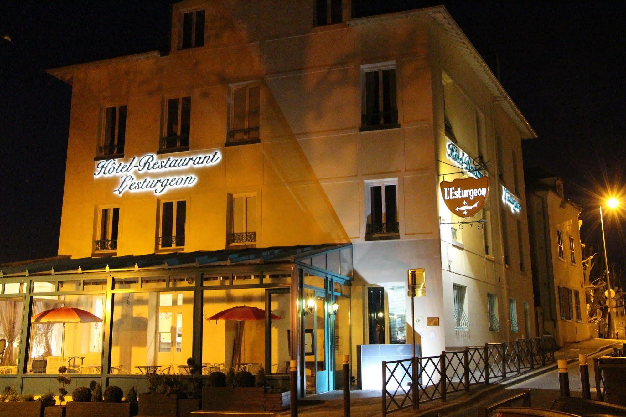 Hotel L'Esturgeon Poissy Zewnętrze zdjęcie